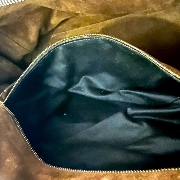 SAINT LAURENT Classic Duffle 12 Bag - Picture 12 of 16